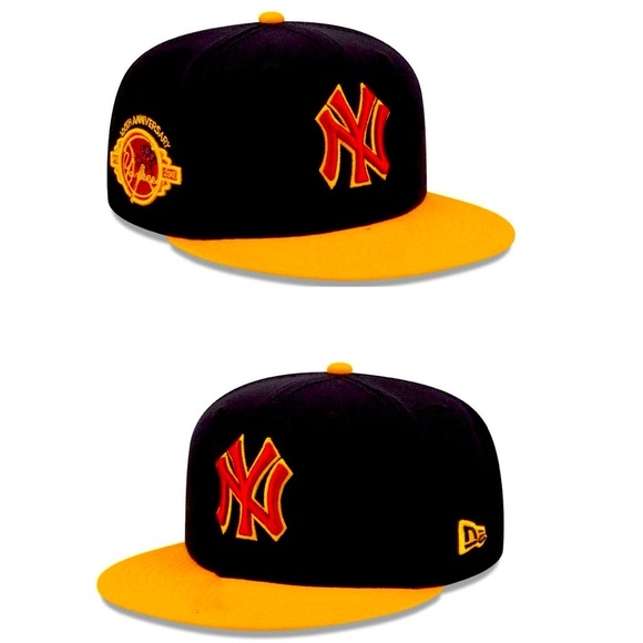 New York Yankees Rare 100yr Anniversary Cap New Era 9Forty Adjustable NWT - Picture 1 of 1